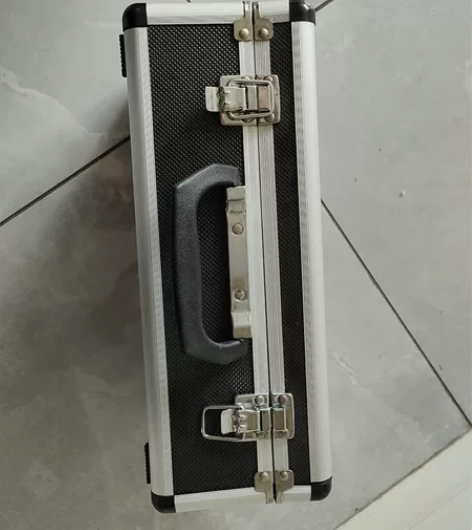 三个小手提盒闲置处理。长30cm,宽10c...