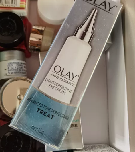 olay水感透白眼霜 15g ml全新未拆...