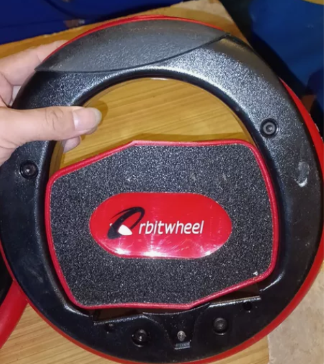 风火轮,免充气PU静音分体式轨迹轮滑,代步...