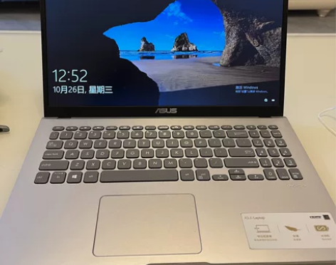 华硕电脑 功能良好可ppt课件，追剧，本人...