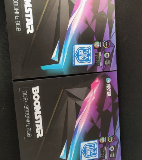 影驰星耀内存8g3000mhz 感兴趣的话...