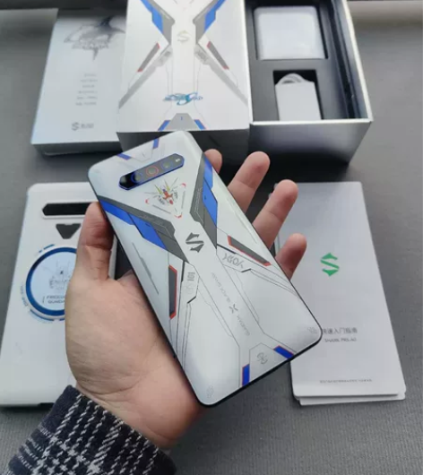 品牌黑鲨（手机） 型号黑鲨 游戏手机 4S...