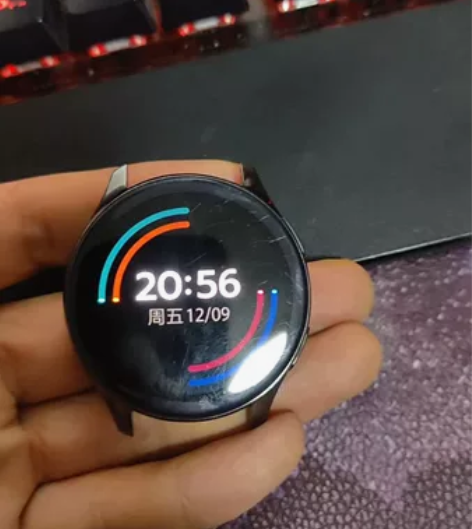 OnePlus/一加一加手表屏幕有划痕边框...