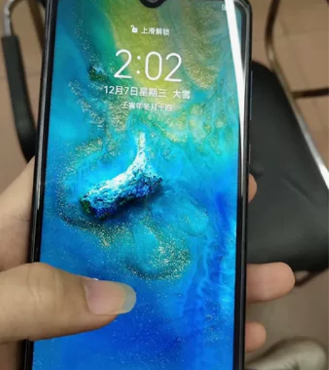 华为mate20 6+128 无账号换过屏...