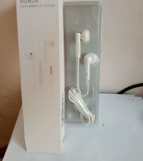 荣耀原装3.5mm音频接口半入式耳机,全新...