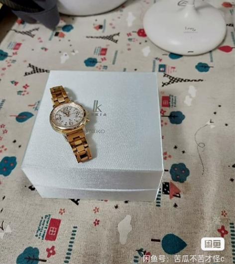 精工seiko限量贝壳底光动能手表如题,香...
