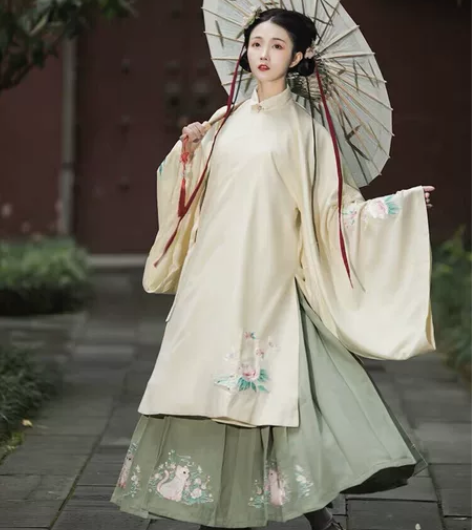 艺缕原创汉服女绣花传统日常立领斜襟长袄琵琶...