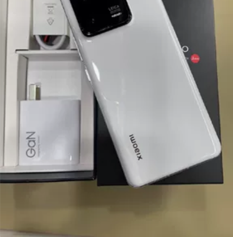 收一部小米13pro 12+256   9...