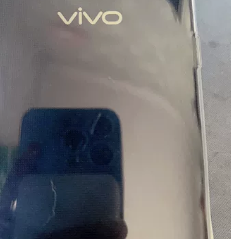 vivoX23。手机内存是6+128G的,...