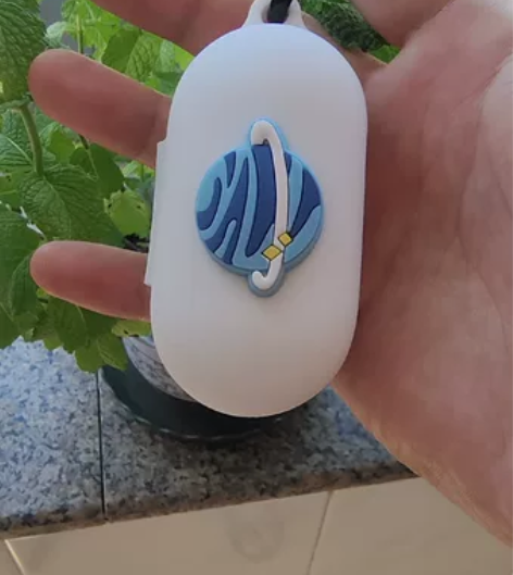 一加限定耳机,99新,目前已经没有卖的了。...