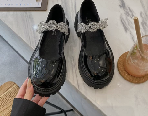 小皮鞋女英伦风2021春新款日系黑色冰花水...