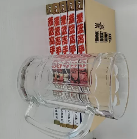 出杯子后面灌篮高手一套,有需要联系我,二手...