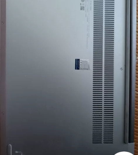 联想轻薄笔记本小新Air 13寸屏幕，九成...