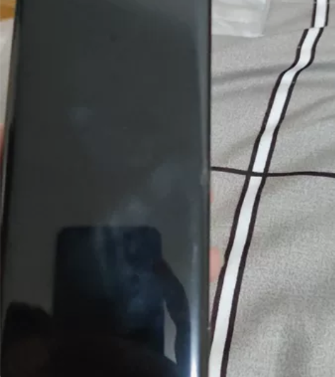 vivo NEX3s，12+256.屏幕一...