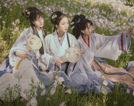 【出】五五年汉服女 白璐.晗露.凛冬 交领...
