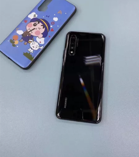 华为nova6 9成新 咱家的品质对得起...