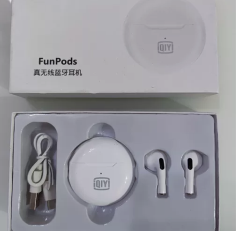 爱奇艺全新未拆封无线蓝牙耳机,图片是自留的...