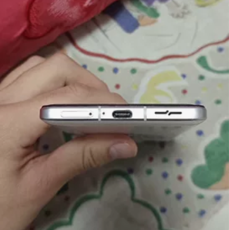 红米k40游戏增强版，个人自用 12+12...