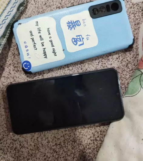 处理一台vivos7e5G手机,全原装没有...