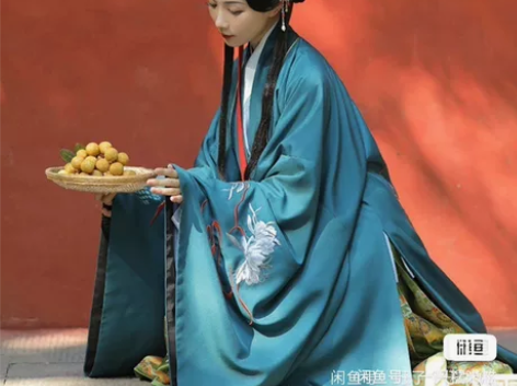【全新】兰若庭汉服乘黄明制 披风 蓝色  ...
