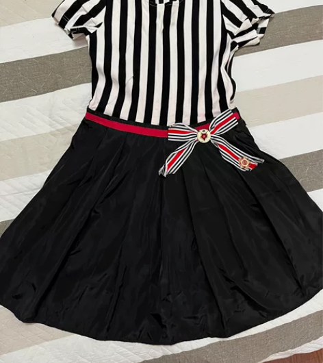 蓬蓬裙连衣裙18元一件，清衣柜二手衣服 尺...