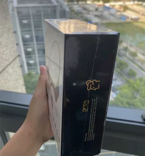 全新未拆封骨传导耳机，当时600买的，用不...