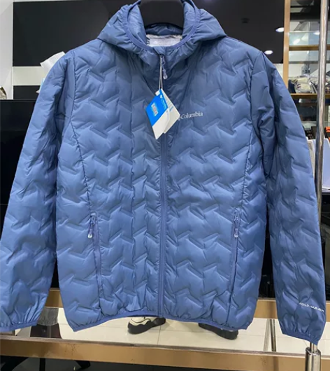 羽绒服男保暖外套奥米热能反射 全新,这件羽...