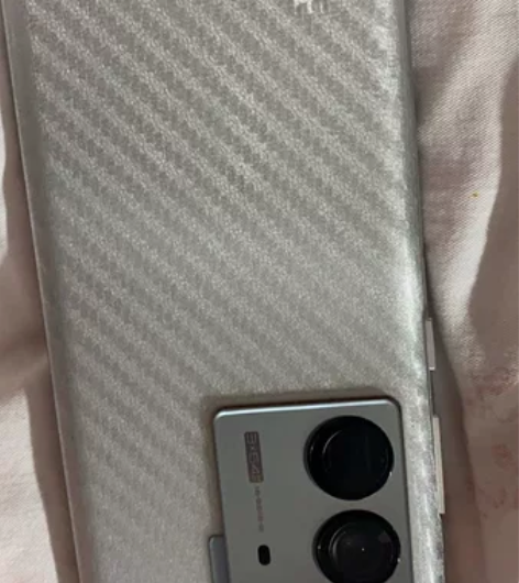 中兴Axon40 Ultra手机 ...