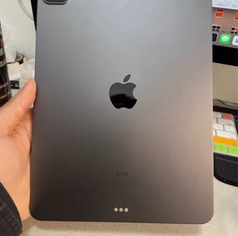 惨痛忍辱出,带笔低价卖二手平板iPad20...