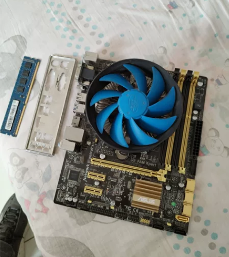 Asus/华硕主板B85M-G 1150针...