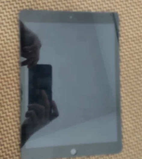 iPad2020（iPad8） 最后一张照...