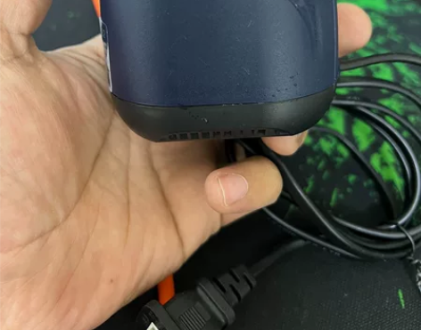 底吸泵，上过滤周转箱 底吸泵8瓦的，流量是...