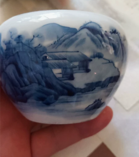 一个清花瓷光绪人物山水小罐子800元包邮！...