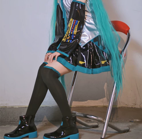 出 初音未来大全套 漆皮 xl/41 毛有...