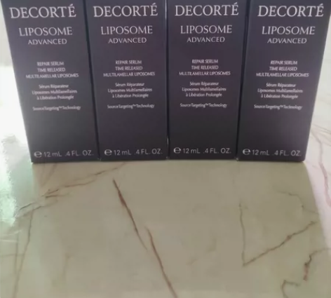 黛珂肌源修护精华，小紫瓶，补水效果非常好，...