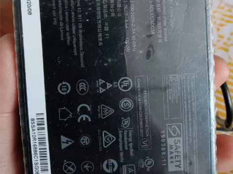 出售联想拯救者y7000 2020款，笔记...