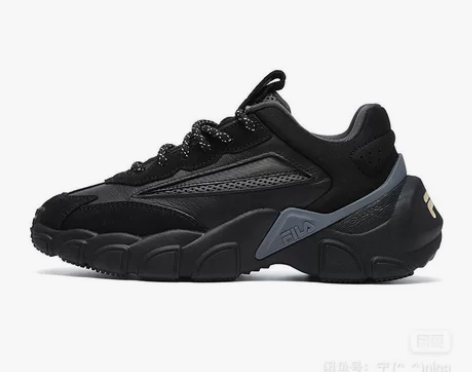 Fila/斐乐 感兴趣的话点“我想要”和我...