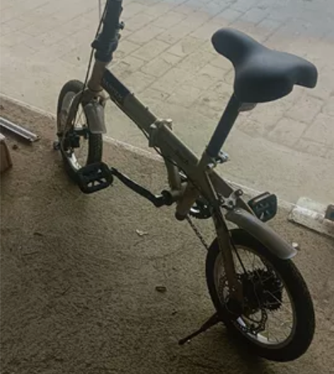 全新未骑过的自行车 变速 碟刹12铝自行车...