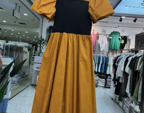 针织拼接法式泡泡袖连衣裙女夏季新款高腰修身...