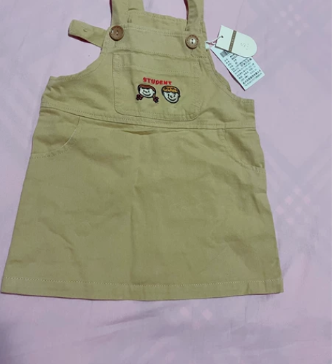 秋装全新婴幼儿背带裙,80码,卡其色,适合...