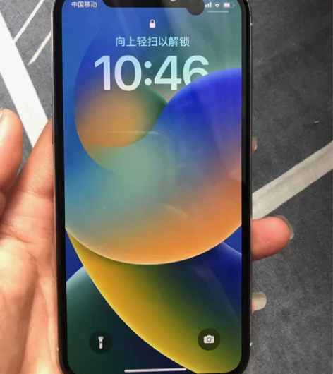 出11pro国行 64G 屏幕小漏液 不影...
