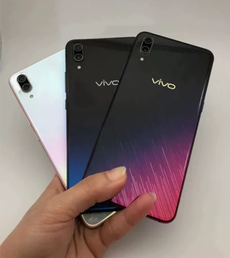 Vivox23幻彩 九成新6+128全网通...