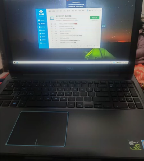 戴尔G3 i7-8750 8G运行 10...