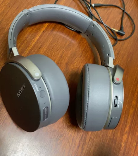 Sony耳机MDR-XB950BT 感兴趣...