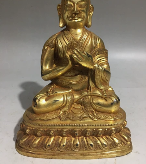 藏传佛像,高16厘米,鎏金工艺,做工精细。...