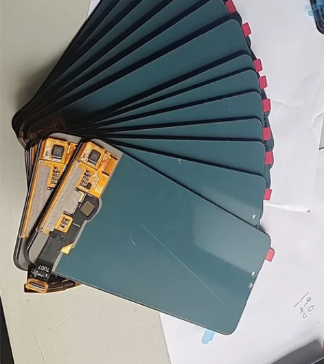适用于:VIVoY7S屏幕总成 屏幕材质:...