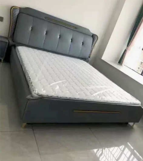 【实体店转让】清理一批真皮床现代简约双人1...