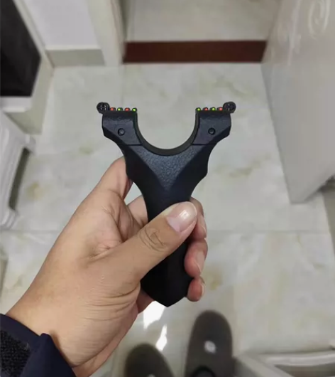 普通弹弓  扁皮弓  换新弓了这个闲置出售...