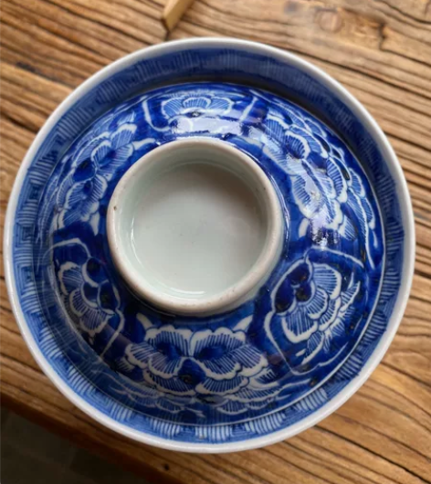 老青花盖碗,高6.5厘米口径11厘米 感兴...