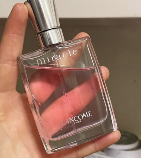 兰蔻奇迹香水30ml 还有三分之二以上,时...